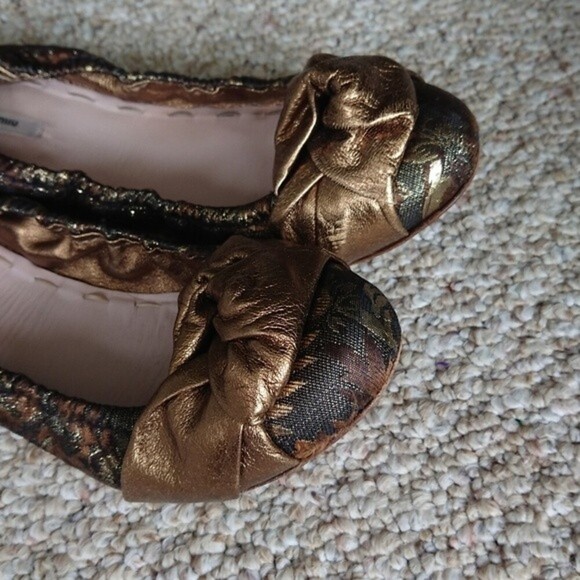 Miu Miu Leather Ballet Flats Gold & Metallic size 8.5 - Picture 5 of 11